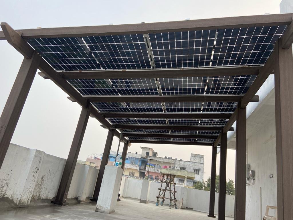 Dark Brown Atrium Solar Image