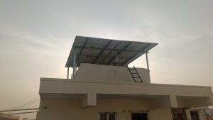 Solar on top of water of tank